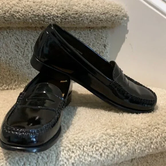 Bass & Co Loafers, Womens 7, Black - Picture 2 of 5